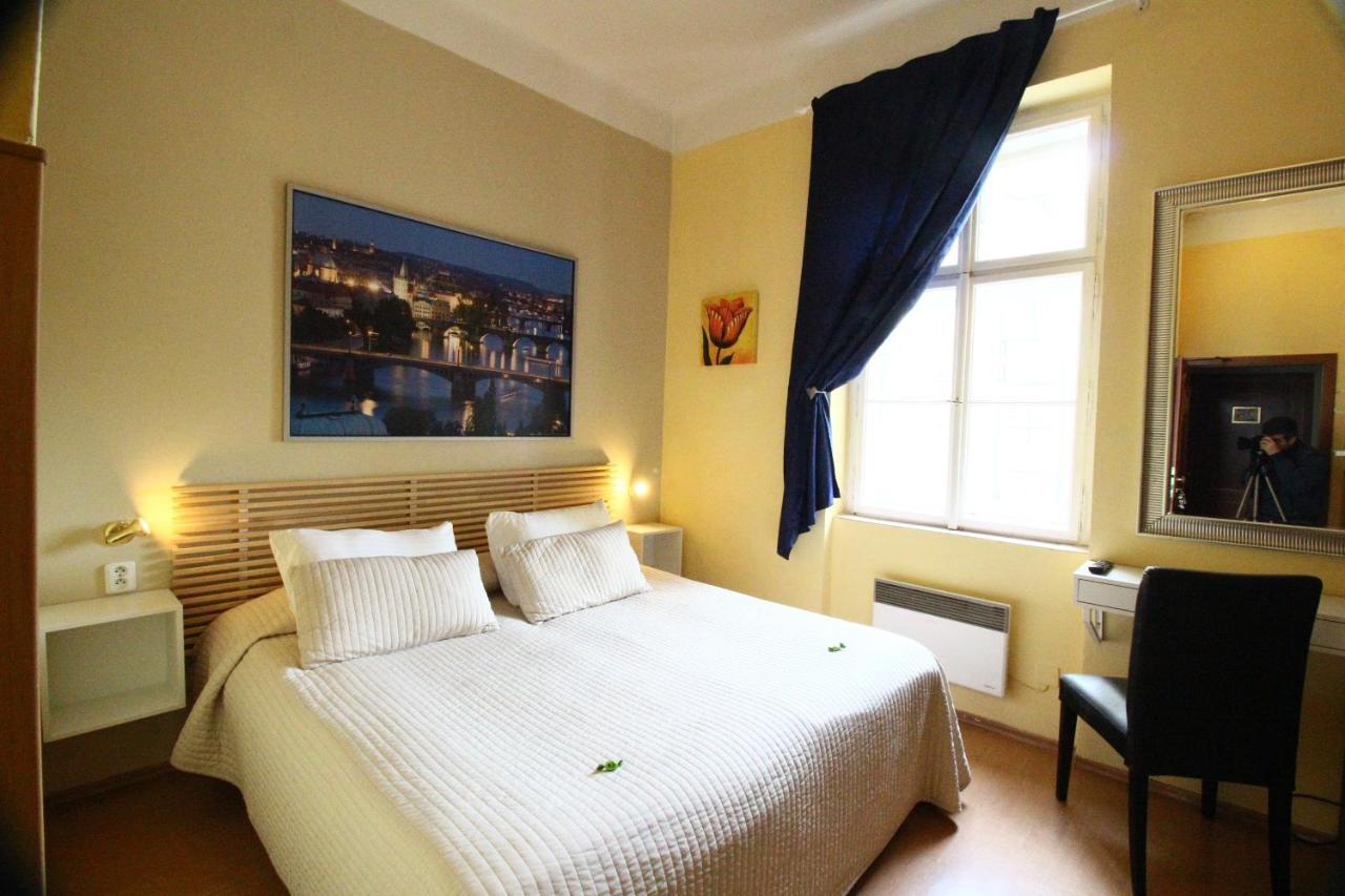 City Lounge Crown Hotel - Prague — Fotky 1